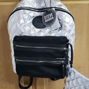 BRAND NEW STEVE MADDEN W CLUTCH